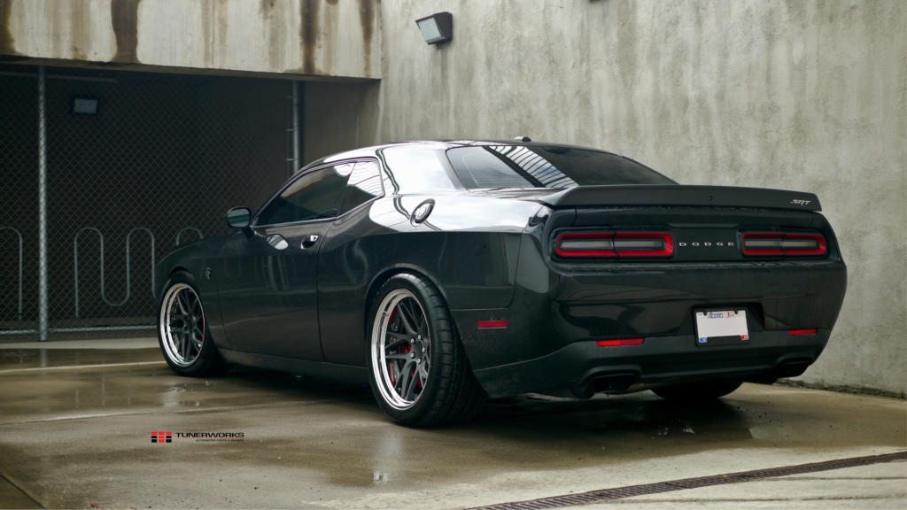 2015 Dodge Charger Hellcat | Work Gnosis CVX Wheels Japan