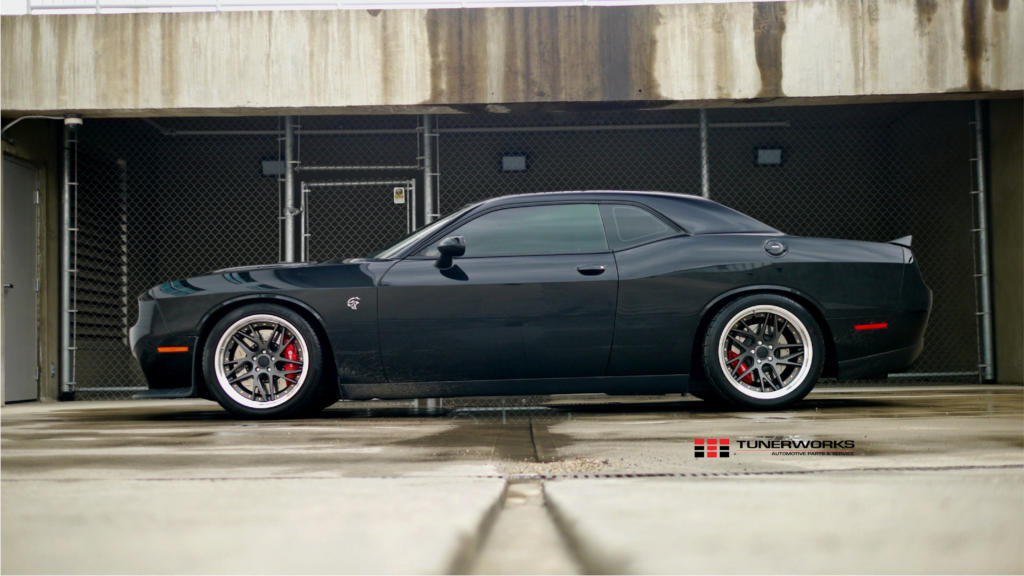 2015 Dodge Charger Hellcat | Work Gnosis CVX Wheels Japan