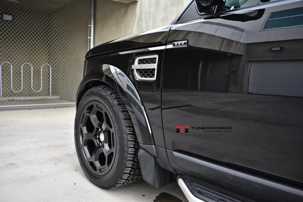 Black Rhino Wheels | Land Rover LR4 | Calgary | Custom Wheels | Renntech | Nitto Terra Grappler G2 Tires