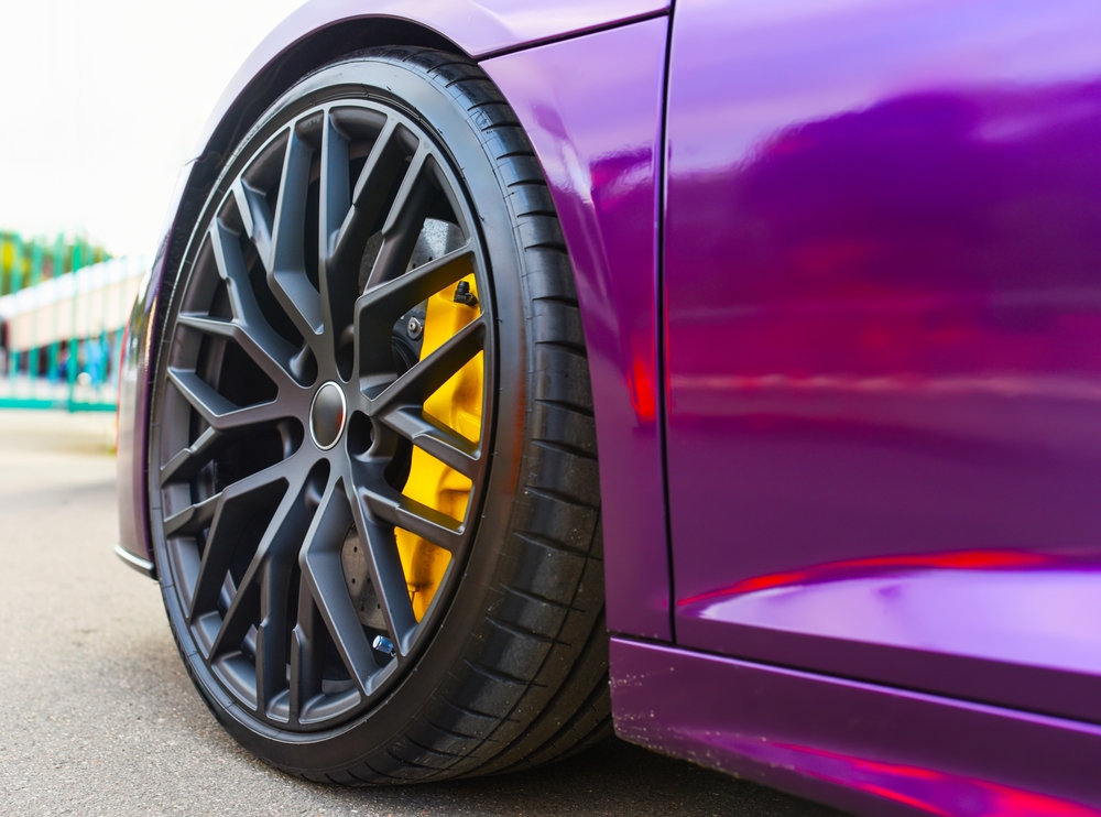 Custom Wheels 101: Choosing the Perfect Set for Your Car or Truck